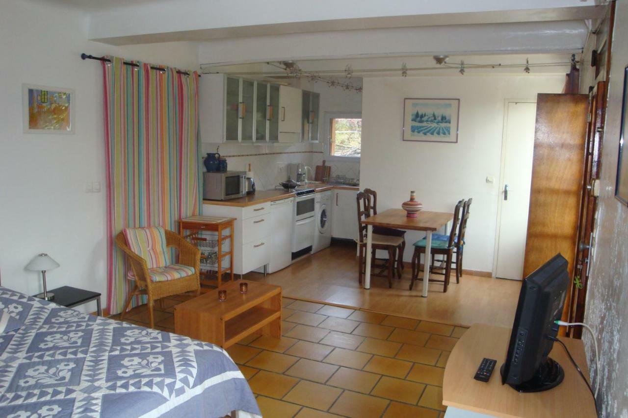 Studio En Provence Aubagne Exterior photo